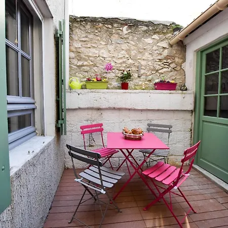 Coulege - Clim - Cour * Arles