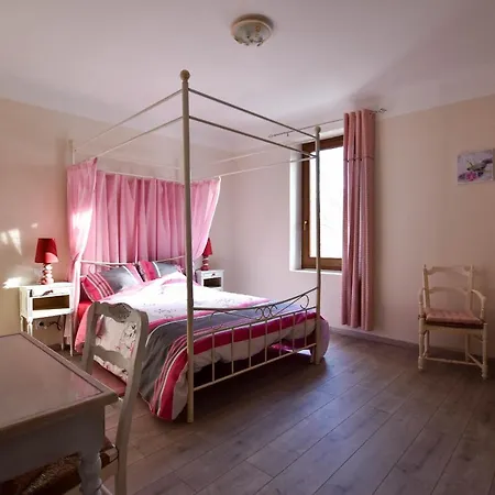 Coulege - Clim - Cour Holiday home